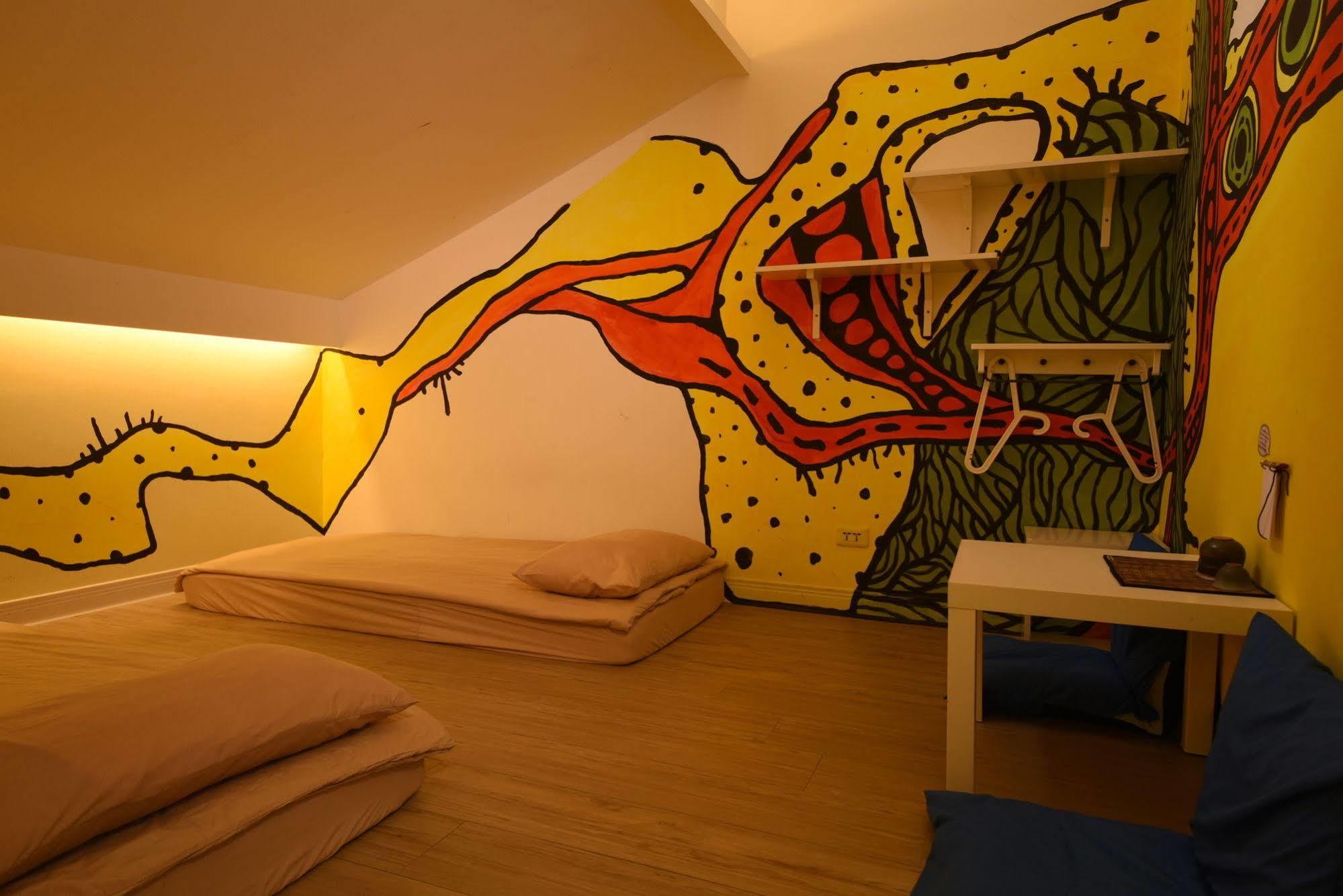 Flip Flop Hostel - Main Station Tchaj-pej Exteriér fotografie